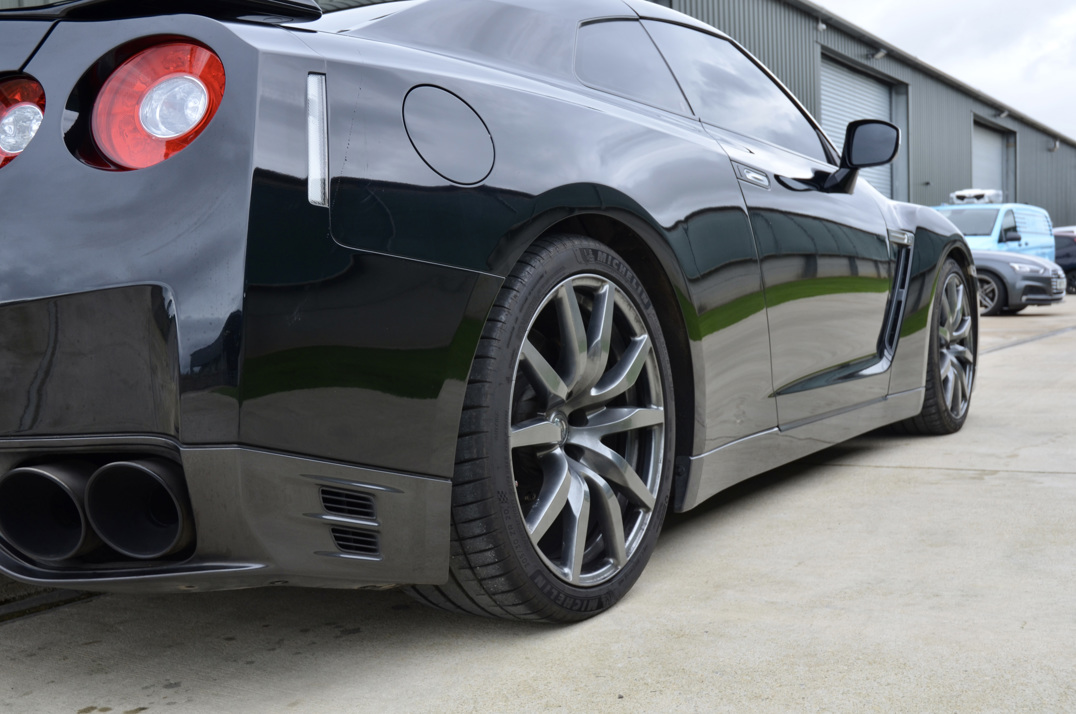 Nissan GTR Recaro Edition - Litchfield 4.25 Tune gallery image 15