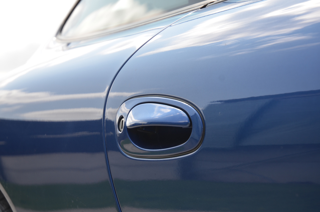 Porsche 911-996 Carrera Manual .. gallery image 18