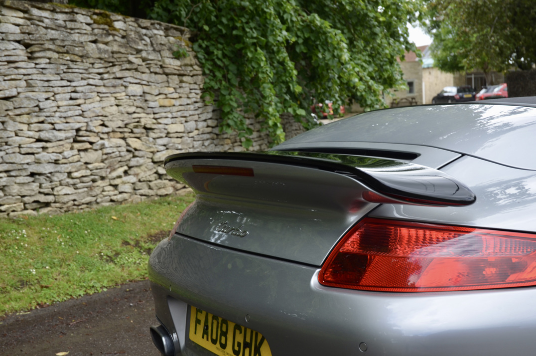 Porsche 911 Turbo Cabriolet Tip-Tronic gallery image 18