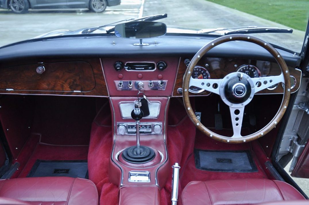 Austin Healey 3000 MIII BJ8 Convertible gallery image 25