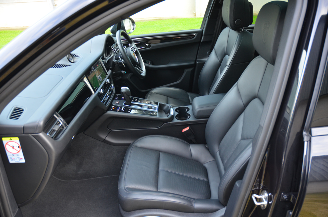 Porsche Macan S 2.9 V6 Turbo gallery image 33