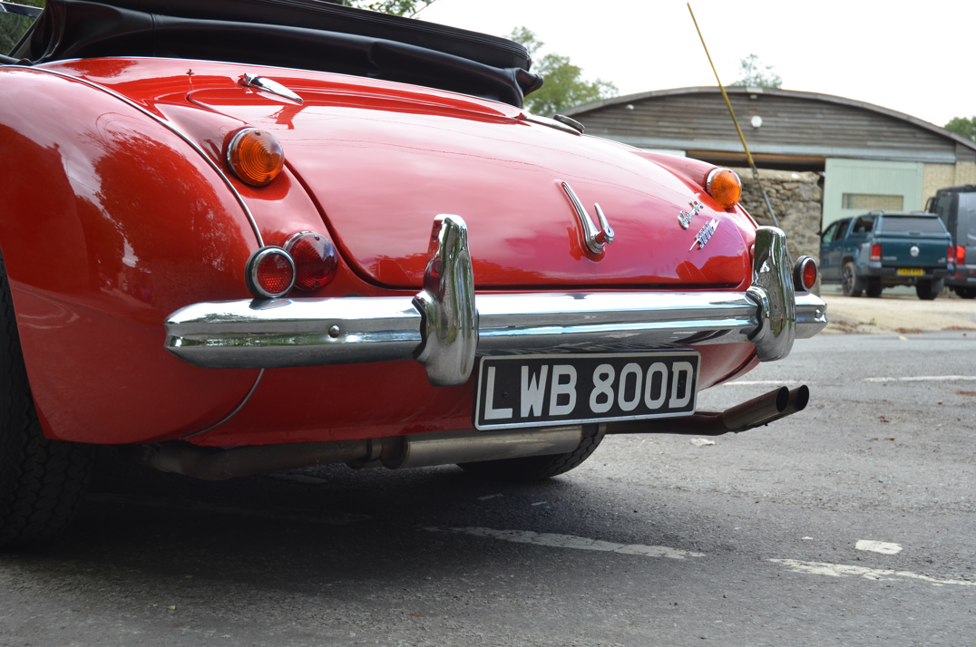 Austin Healey 3000 MK III gallery image 17