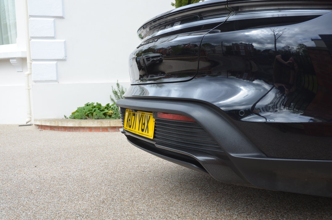 Porsche Taycan Turbo S gallery image 14