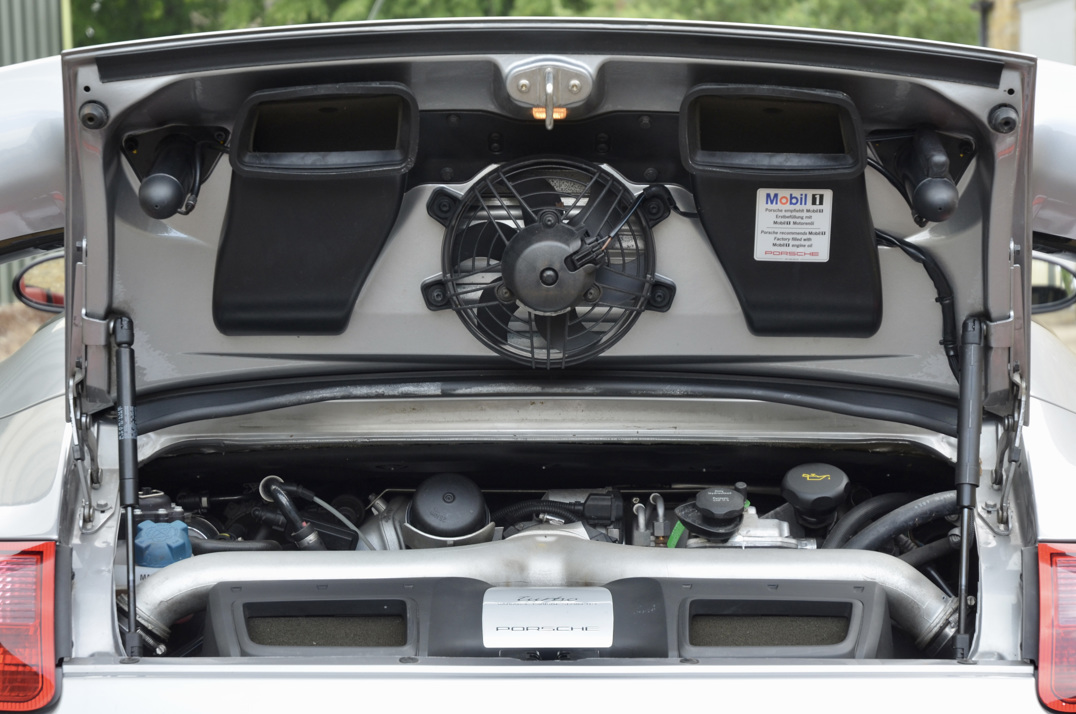 Porsche 911 Turbo Cabriolet Tip-Tronic gallery image 67