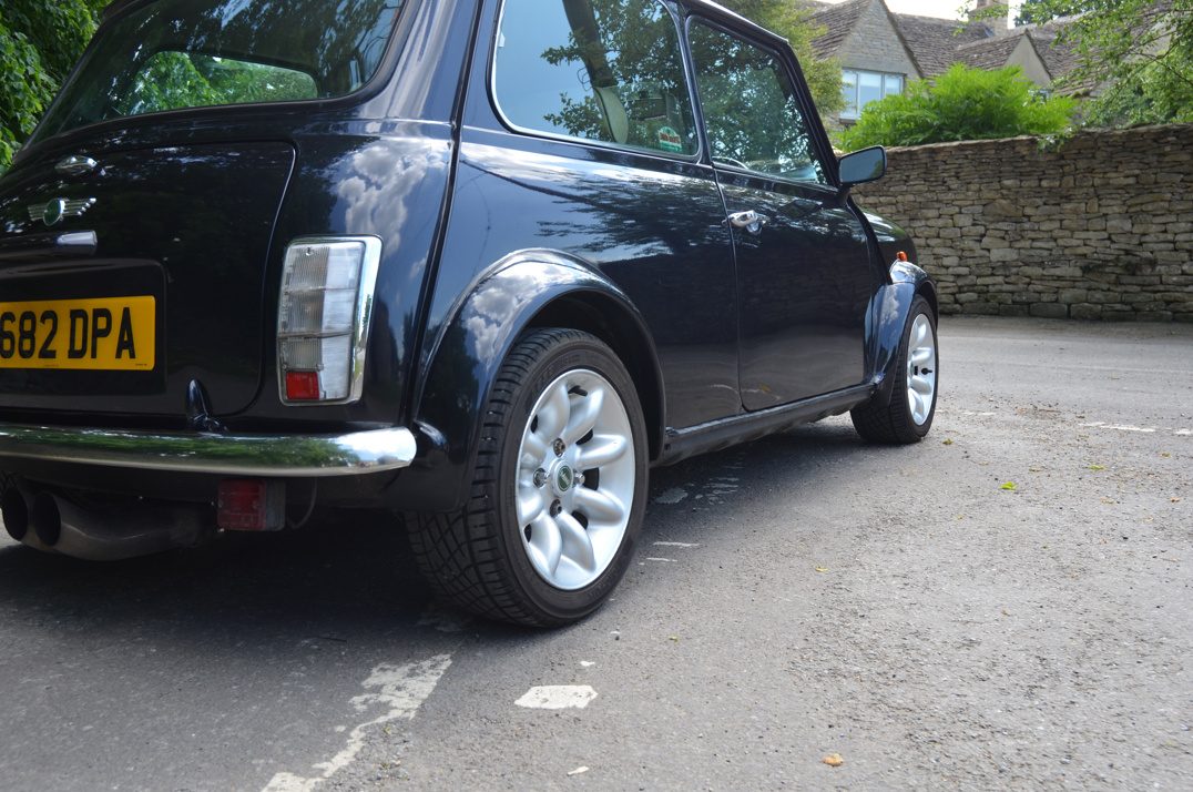 Austin Mini 1.3I gallery image 15