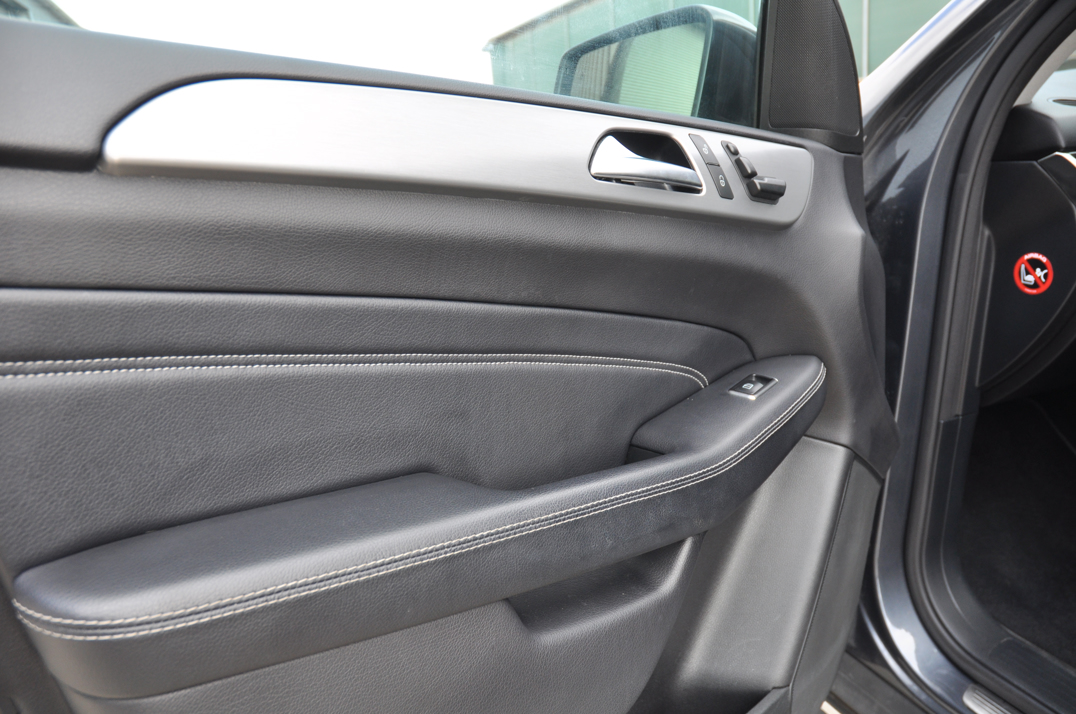 Mercedes ML 350D Bluetech gallery image 24