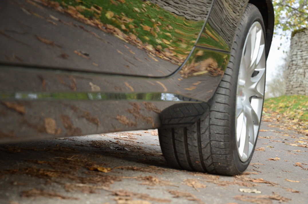 Jaguar XKR 4.2 Sports Coupe gallery image 30