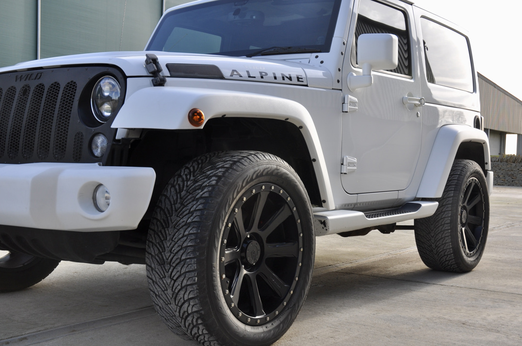 Jeep Wrangler Sahar 3.6 V6 Auto Wild Alpine edition Convertible gallery image 9