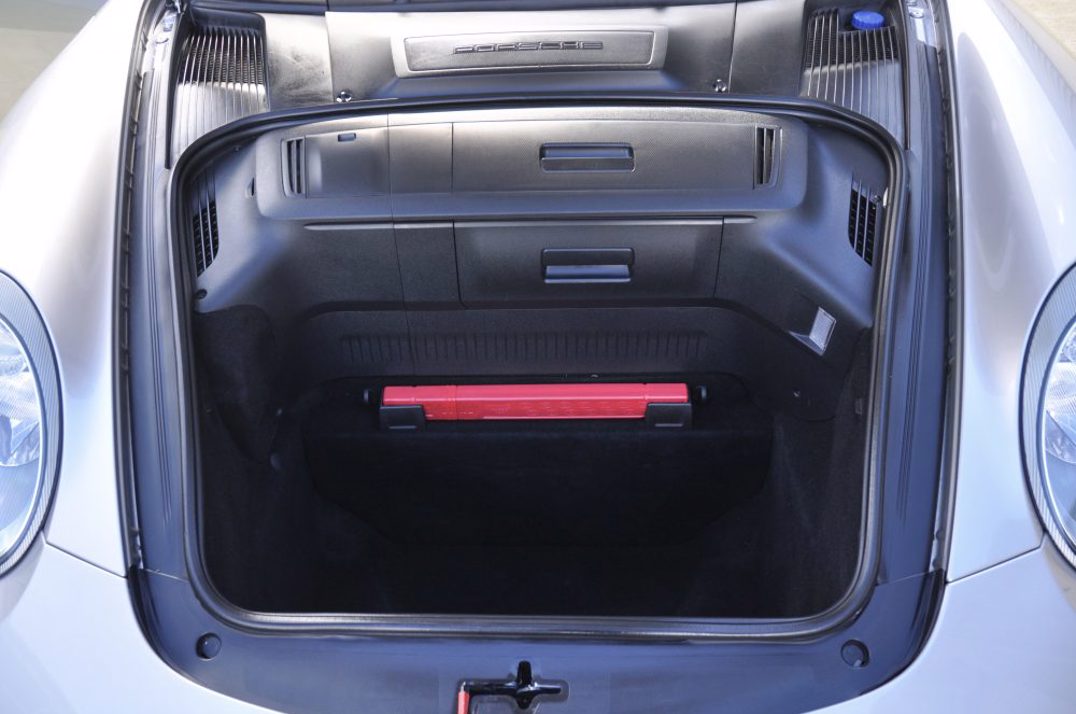 2011 Porsche 911 Carrera 3.8 s PDK Gen II gallery image 32