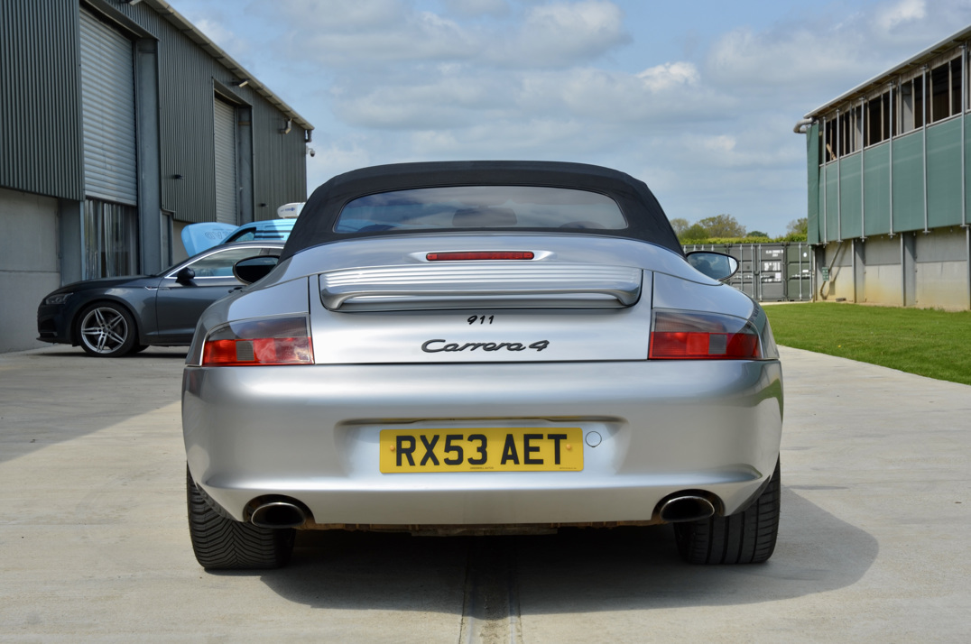 Porsche 911 996 Carrera 4 Cabriolet. gallery image 11