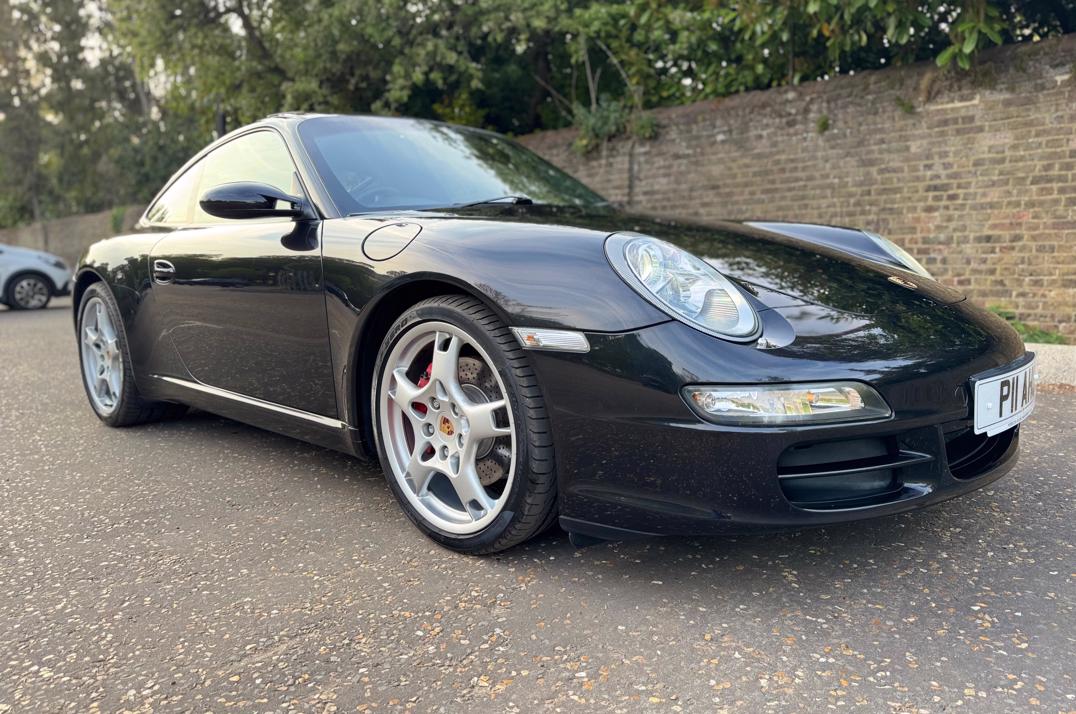 Porsche 911 Carrera 3.8s Tip Tronic Coupe .. gallery image 1