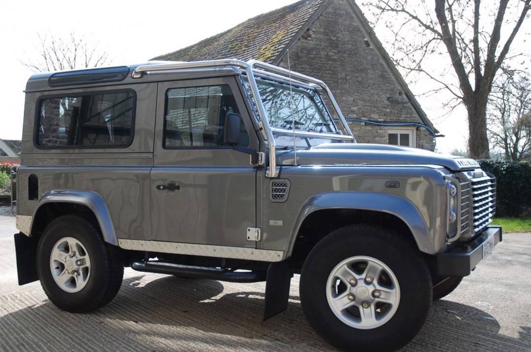 2007 57 LANDROVER Defender 2.4 TDI XS. gallery image 1