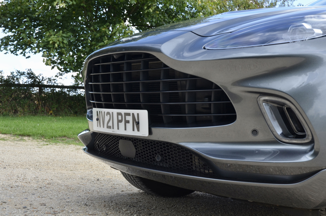 Aston Martin DBX 4.0 V8. gallery image 18