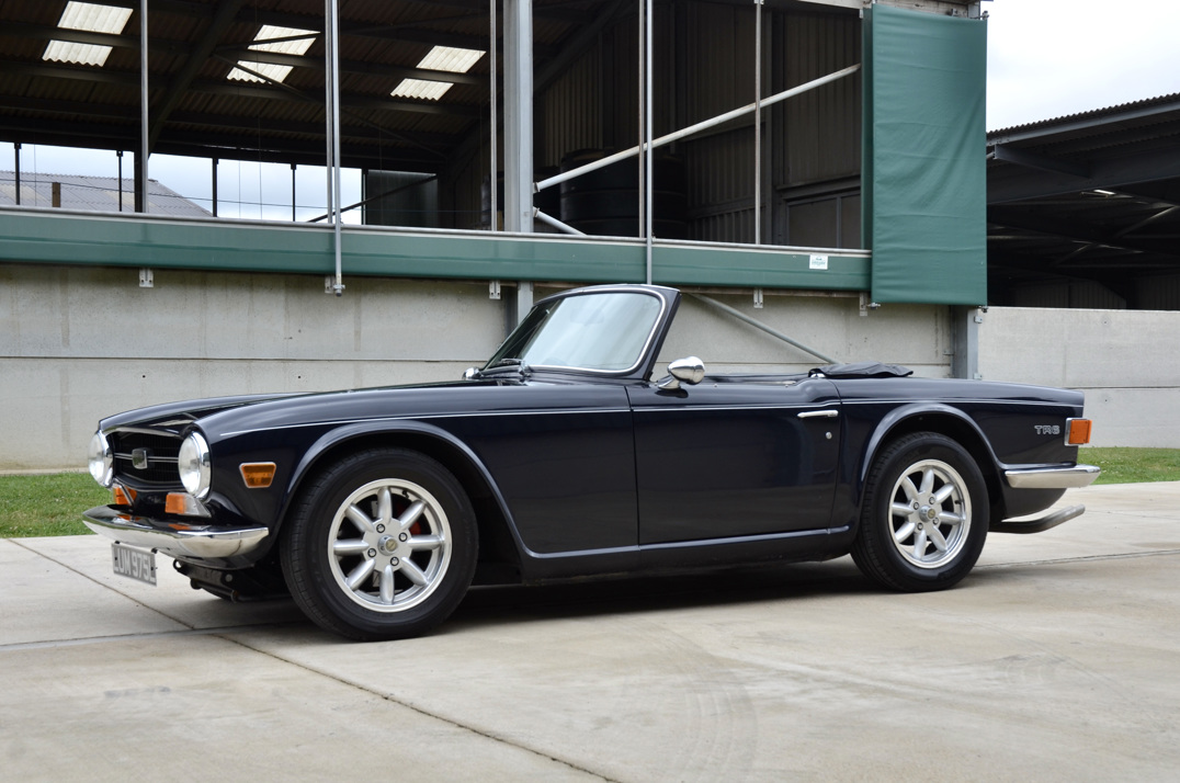 Triumph TR-6. gallery image 1