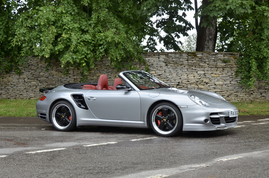 Porsche 911 Turbo Cabriolet Tip-Tronic gallery image 5