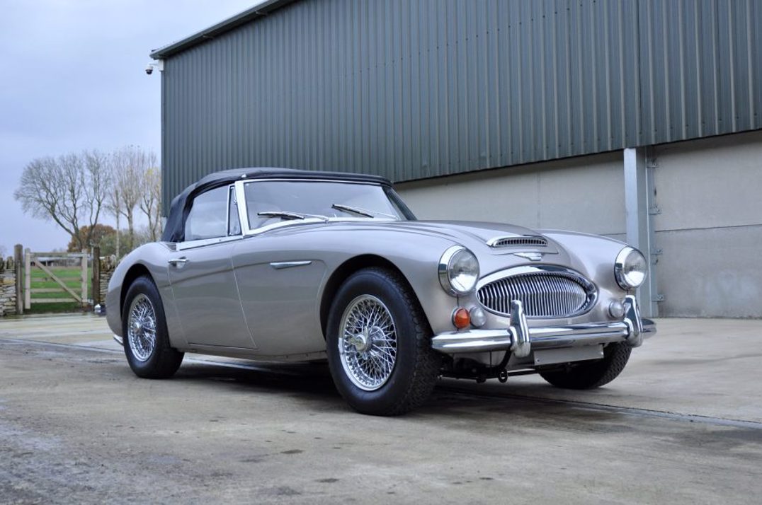 Austin Healey 3000 MIII BJ8 Convertible gallery image 4