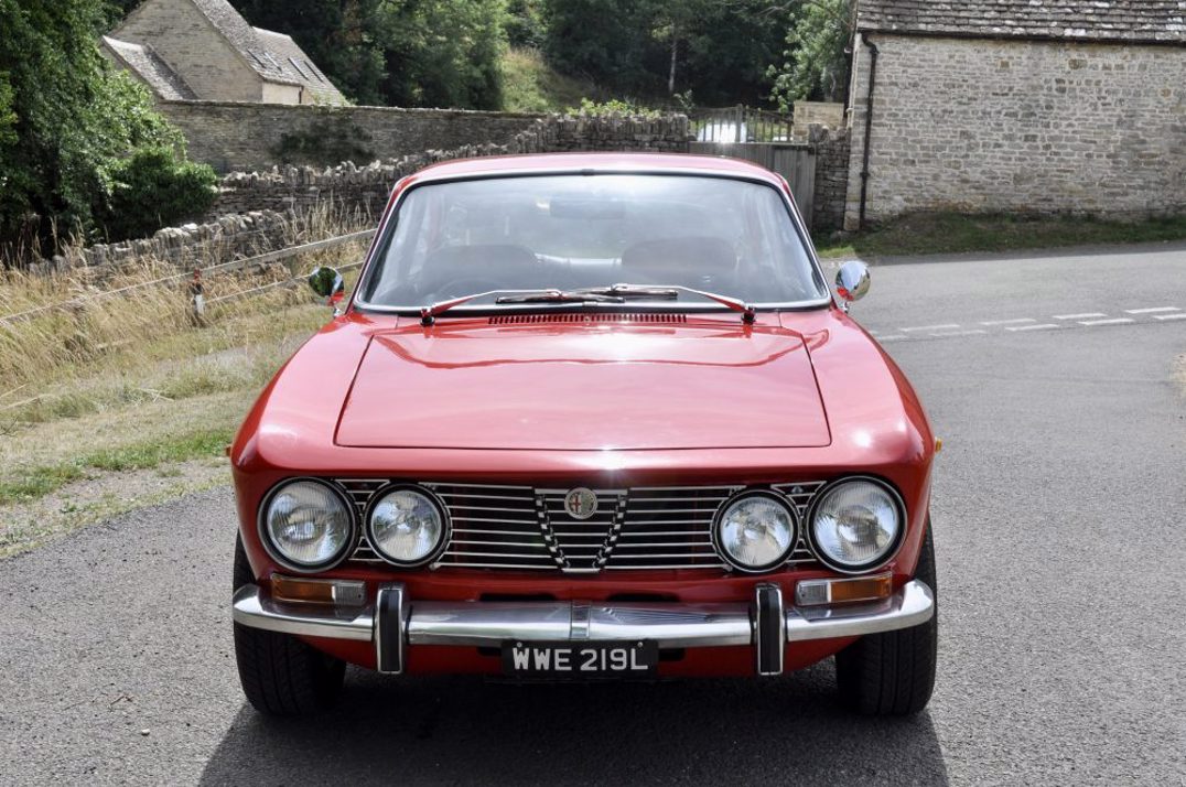 Alfa Romeo 2000 GTV Coupe gallery image 4
