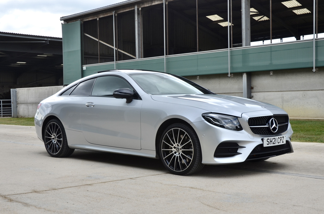Mercedes Benz E400D AMG Line Premium plus D-4M Coupe. Px Welcome gallery image 4