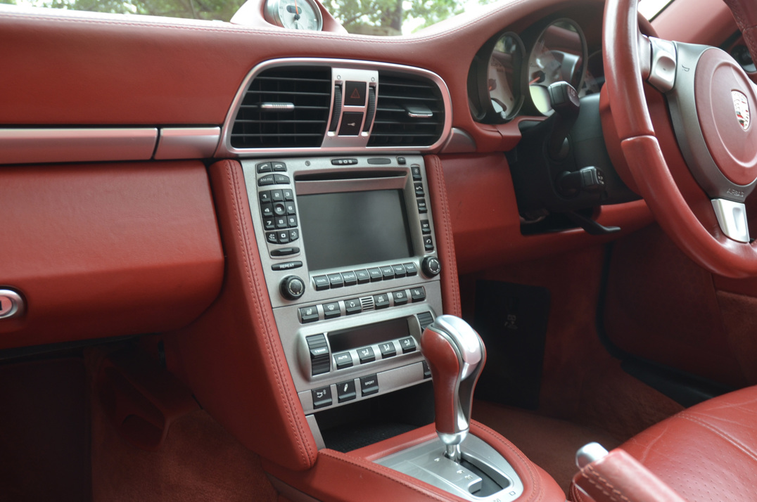 Porsche 911 Turbo Cabriolet Tip-Tronic gallery image 42