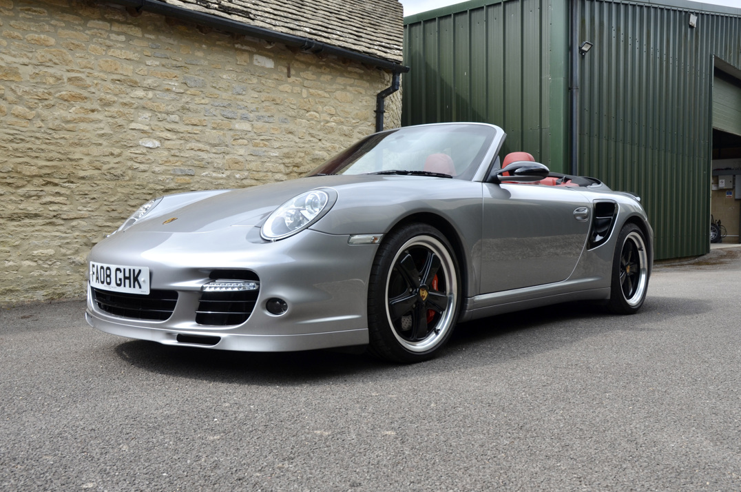 Porsche 911 Turbo Cabriolet Tip-Tronic gallery image 2