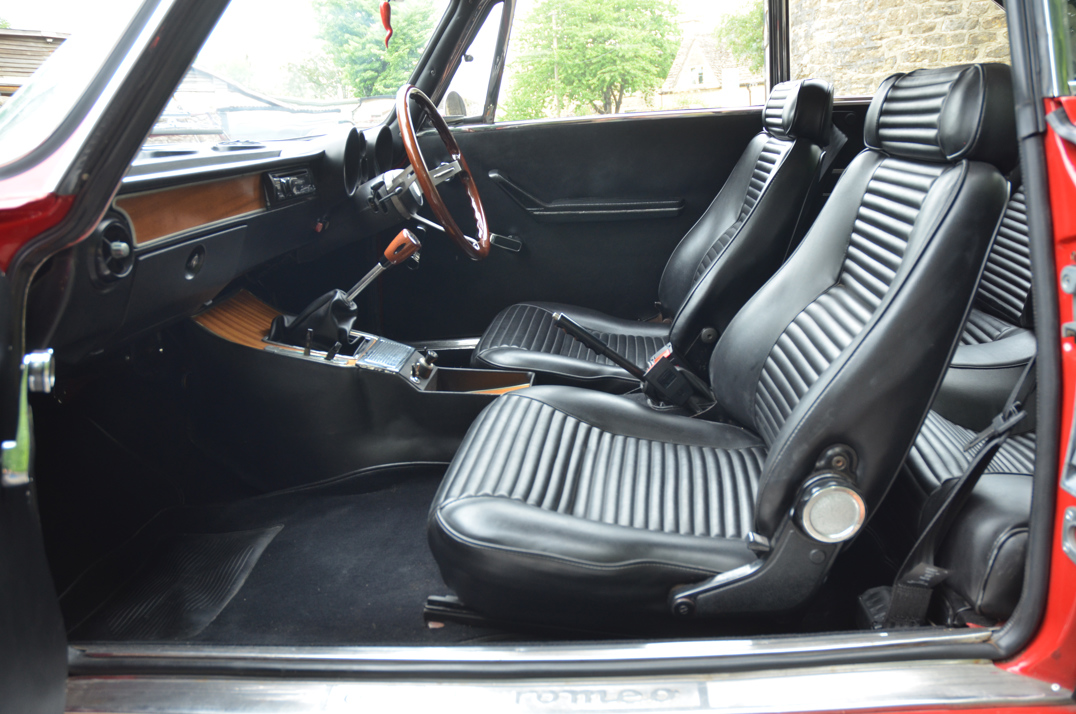 Alfa Romeo GT 1600 Junior . Exceptional example gallery image 40