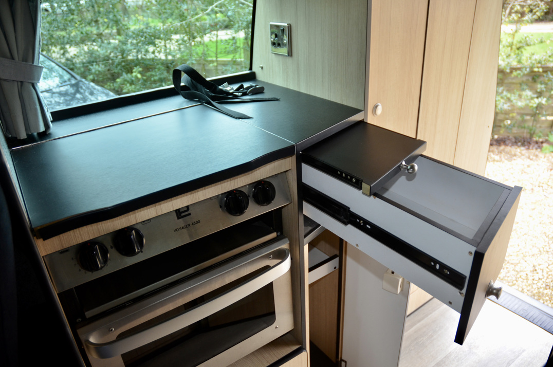 Volkswagen T30 180 4 Motion Danbury Camper. gallery image 41