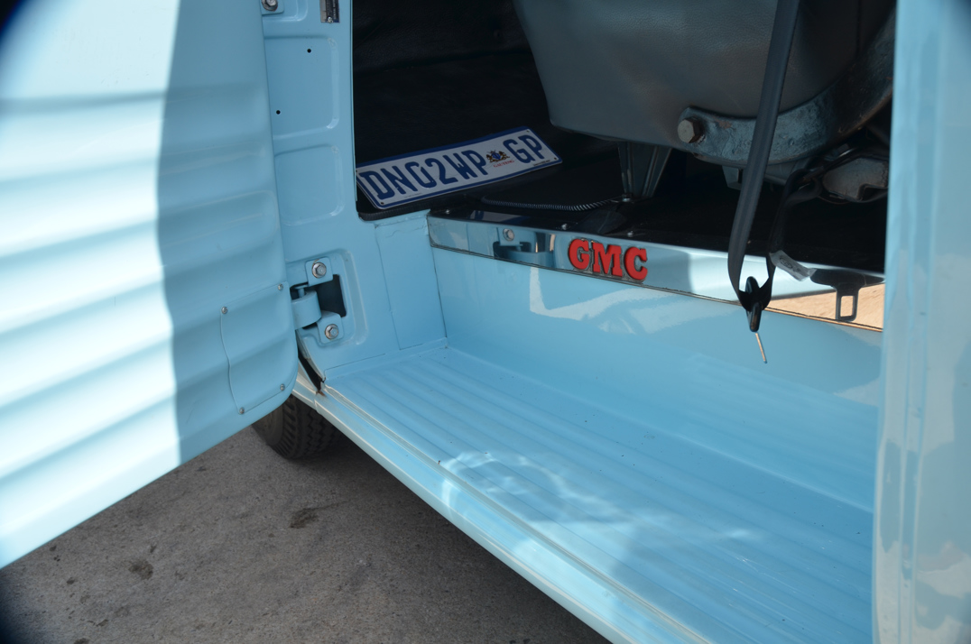 Chevrolet GMC 100 PICK UP - 1957 gallery image 44