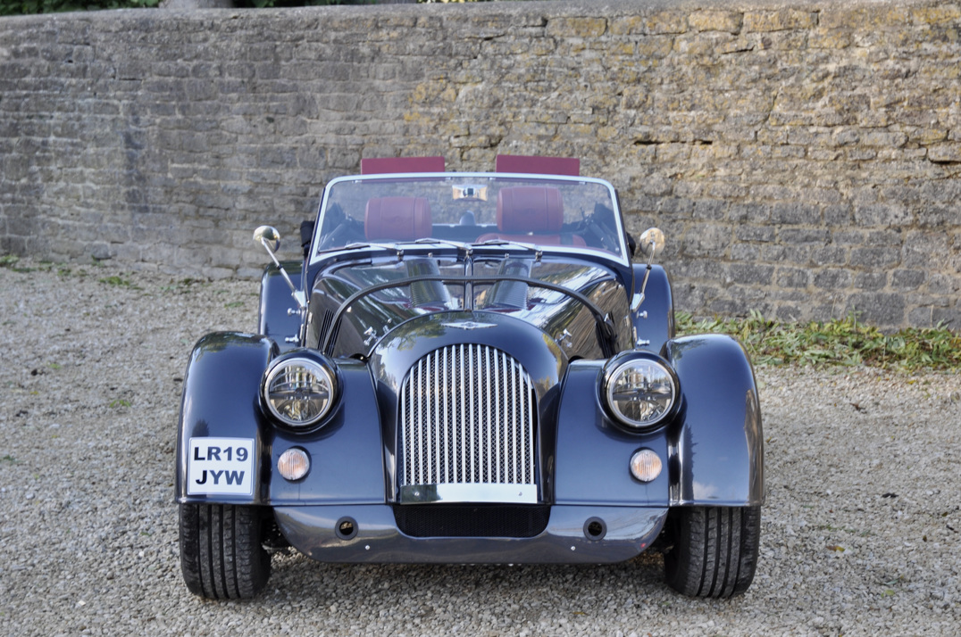 Morgan 3.7 Roadster 110 Anniversary model gallery image 8