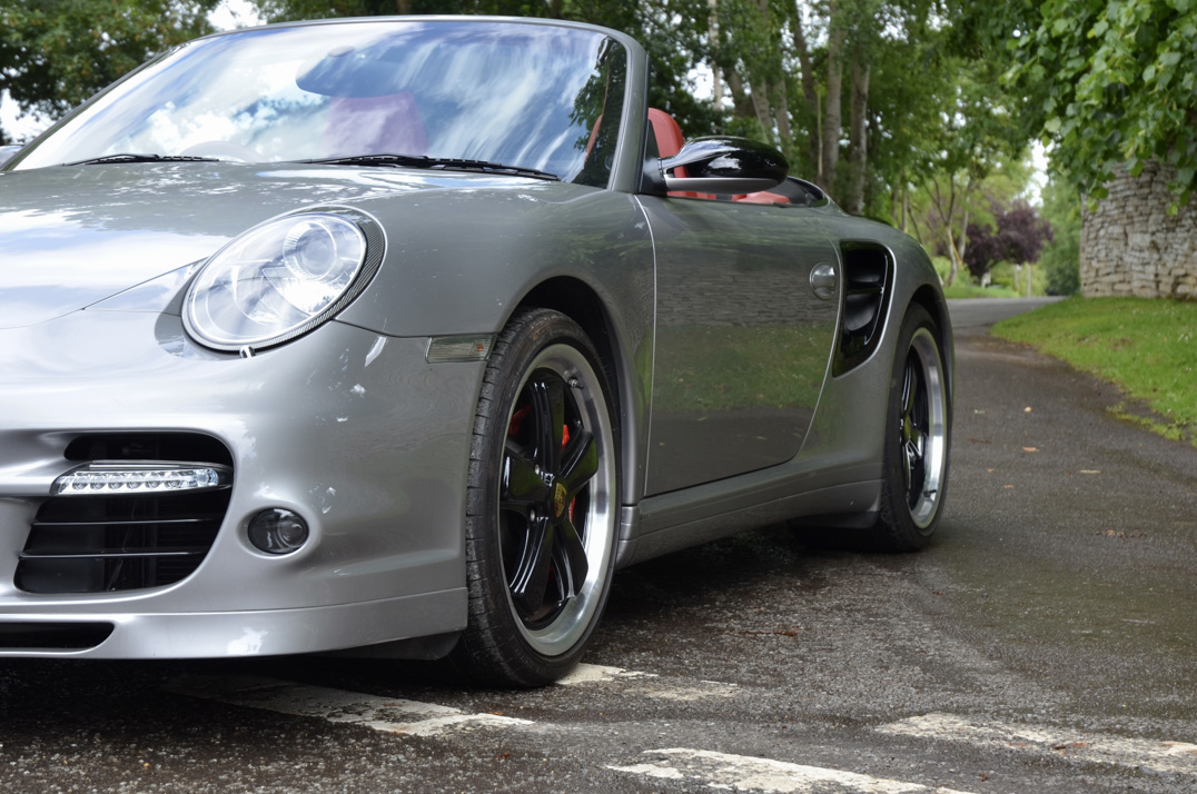 Porsche 911 Turbo Cabriolet Tip-Tronic gallery image 16
