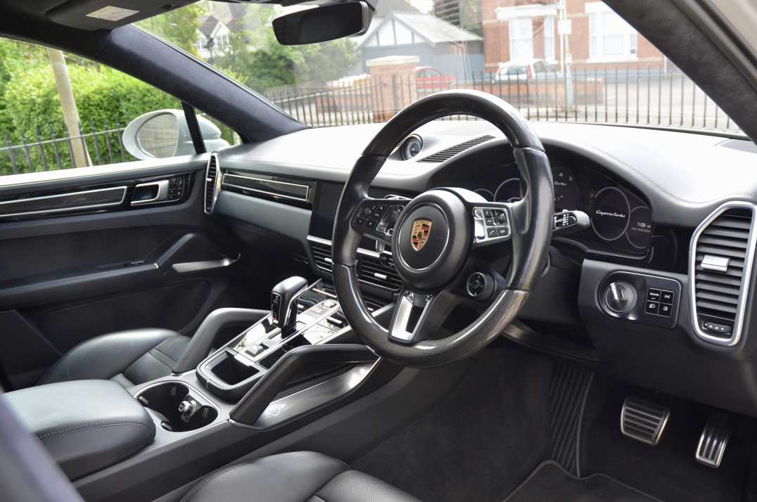 Porsche Cayenne Turbo Coupe gallery image 25