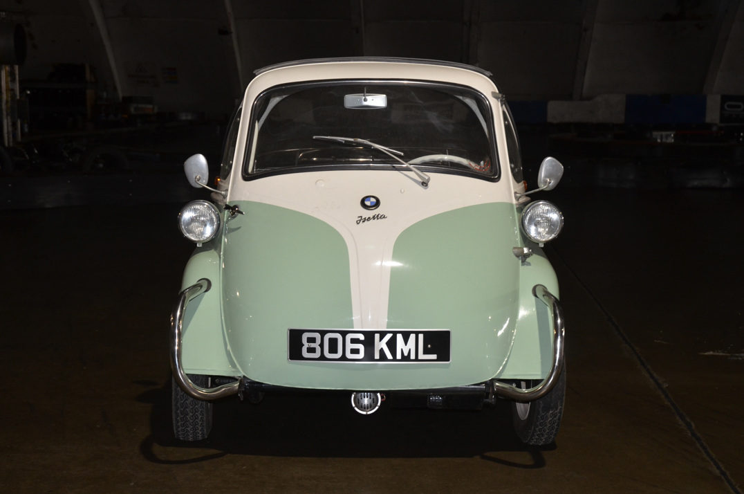 BMW Isetta 1957 Fully restored gallery image 1