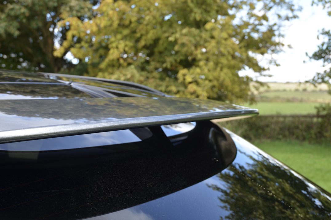 Aston Martin DBX 4.0 V8. gallery image 25