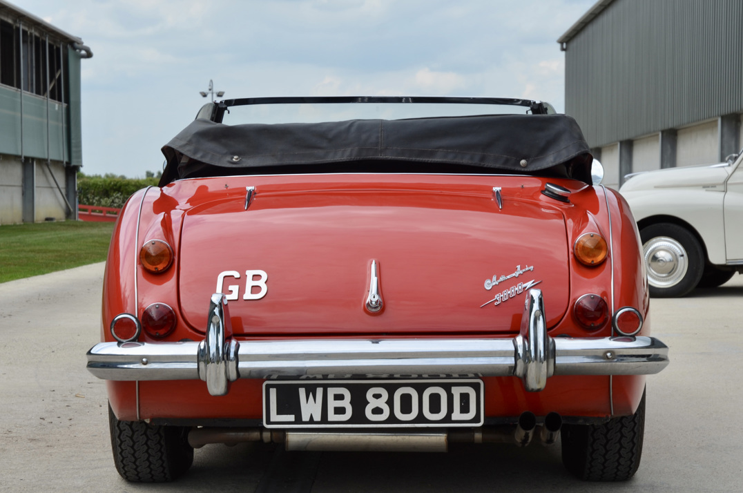 Austin Healey 3000 MK III gallery image 10