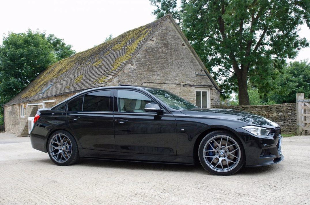 BMW 335D M SPORT X DRIVE gallery image 1