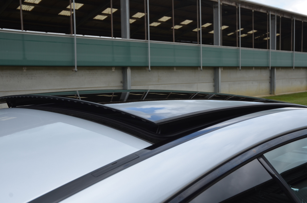 Mercedes Benz E400D AMG Line Premium plus D-4M Coupe. Px Welcome gallery image 25