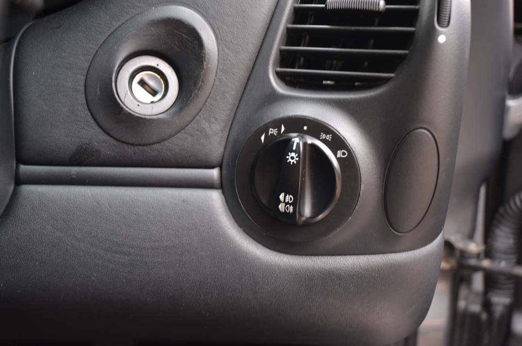 Porsche 911 (996) Turbo manual gallery image 48