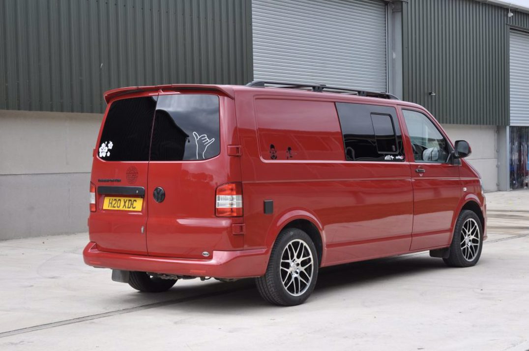 Volkswagen Transporter T5 LWB Auto Camper van. gallery image 7