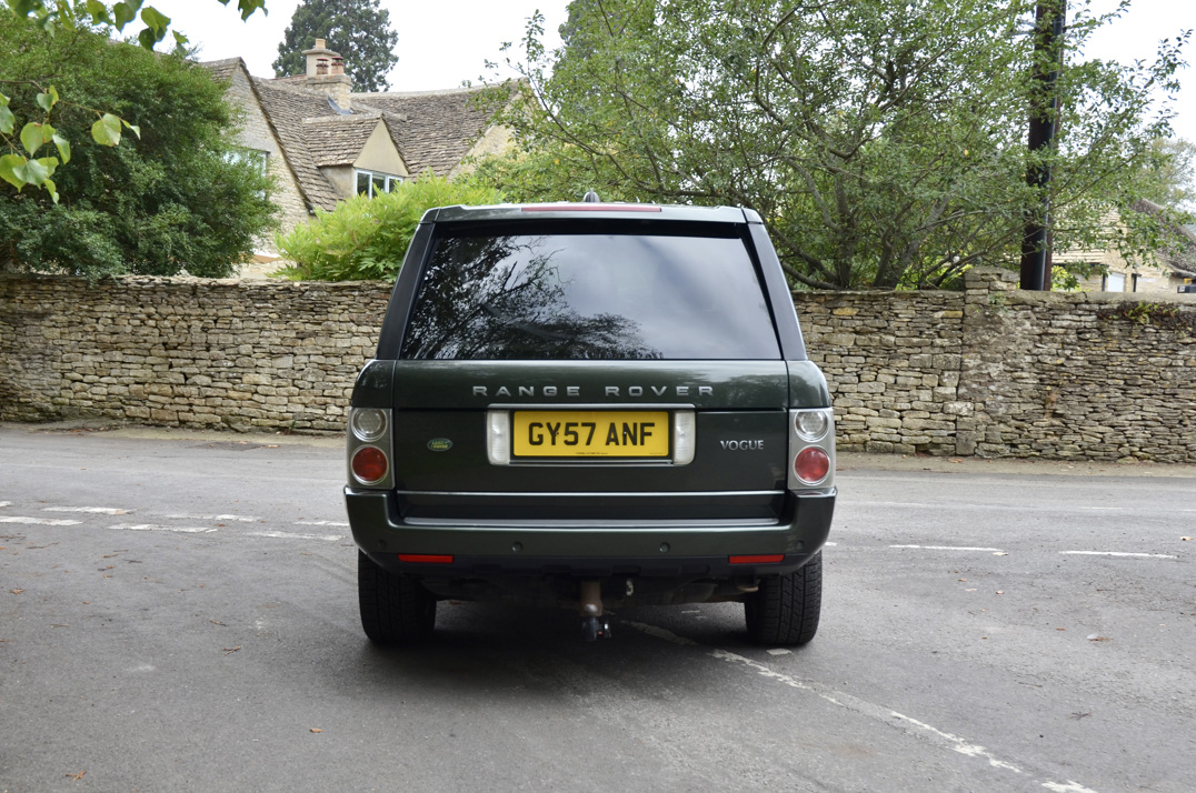 Land Rover Range Rover Vogue TDV8 gallery image 9