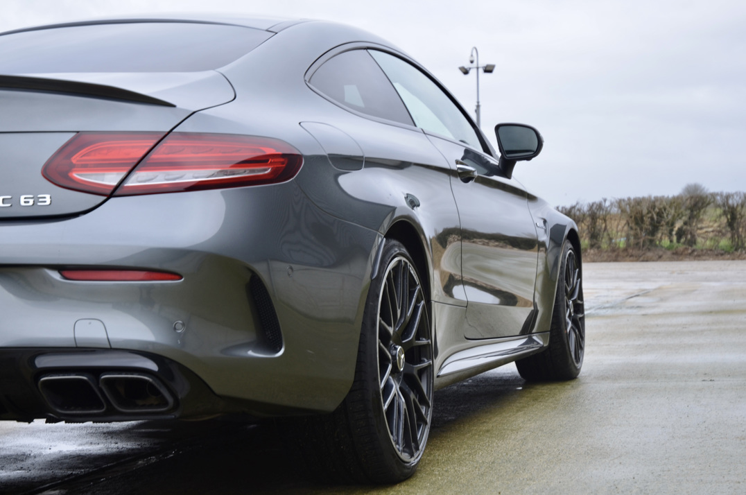 Mercedes C63 AMG 4.0 Biturbo Premium Plus. gallery image 12