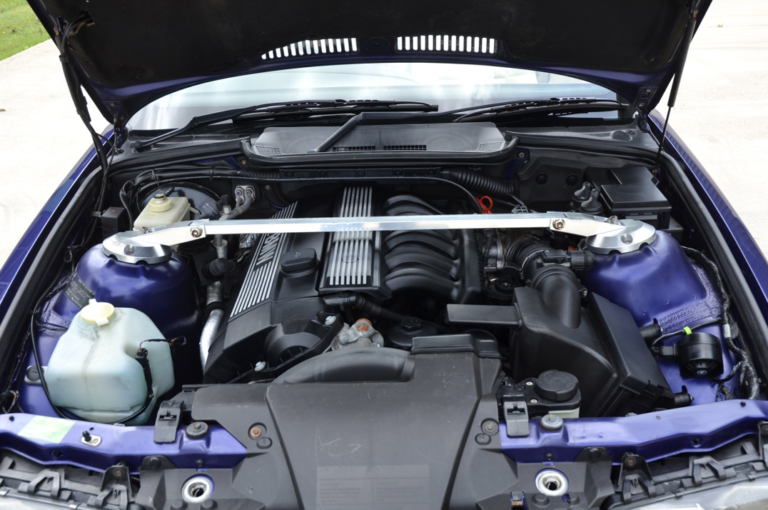 BMW 328I SE Auto Convertible gallery image 45