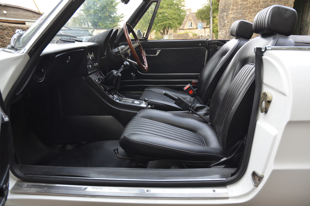 Alfa Romeo 2000 Veloce Spider 1972 gallery image 42