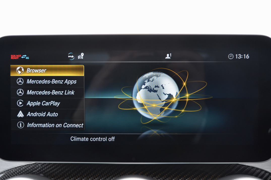 Mercedes C63 AMG 4.0 Biturbo Premium Plus. gallery image 44