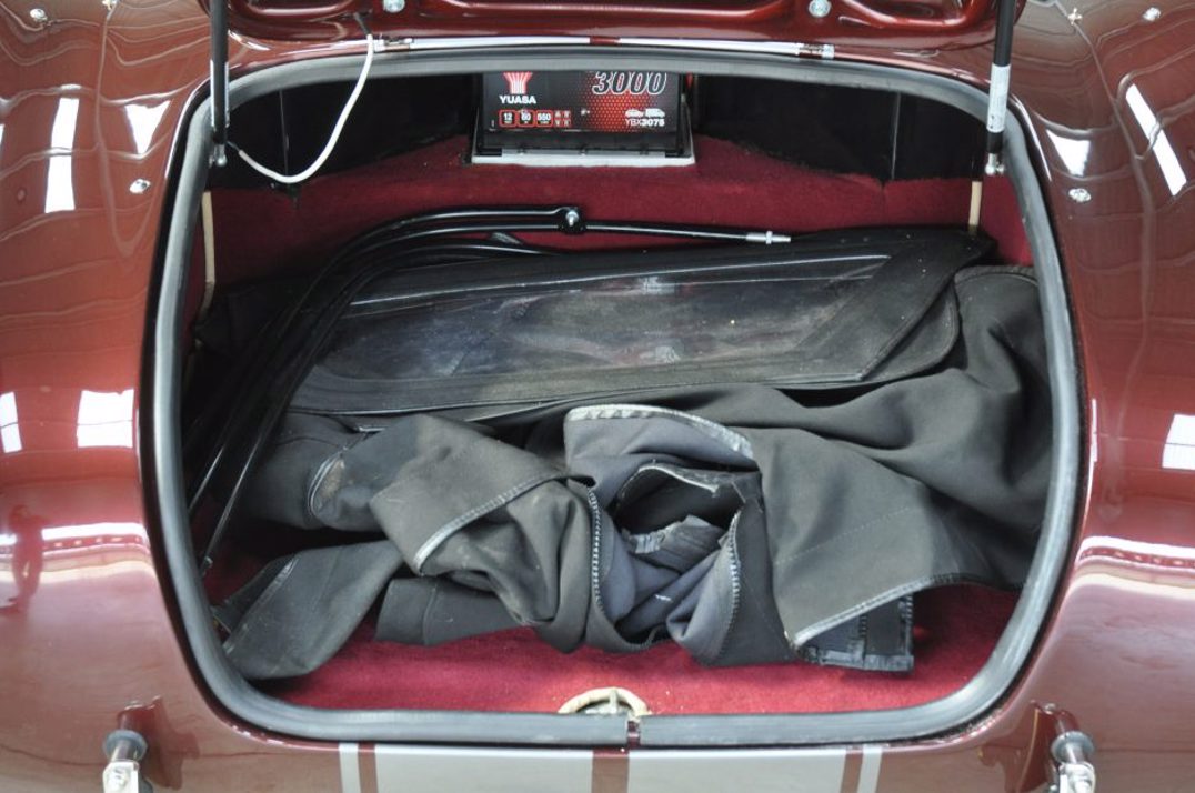 Dax Cobra 427 5.7 V8 De-Dion gallery image 32