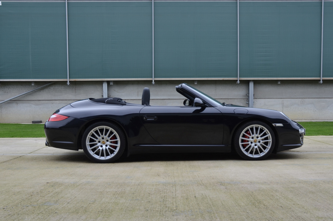 Porsche 911 Carrera 4s Cabriolet (1) gallery image 3