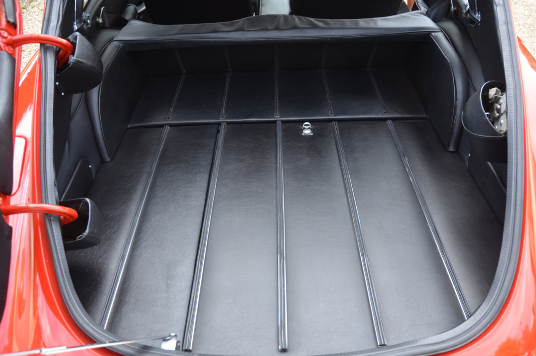 Jaguar E Type - 4.2 Series 1 - 2+2 coupe gallery image 33