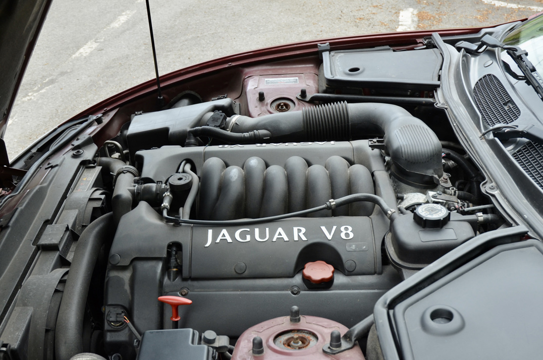 Jaguar XK8 Cabriolet. Just 30,000 Miles. Superb gallery image 51