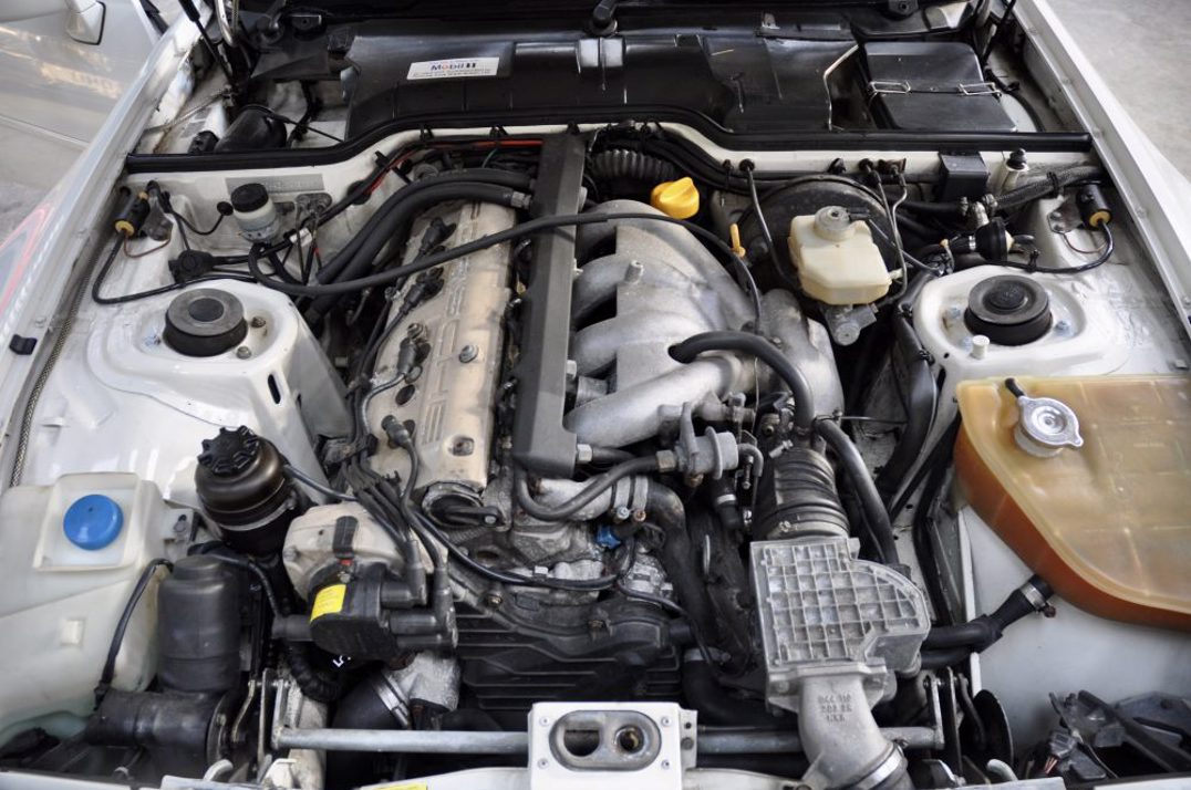 Porsche 944 S 2 Cabriolet gallery image 27