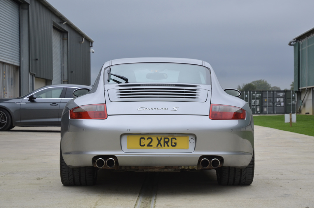 Porsche 911 Carrera S Manual gallery image 7