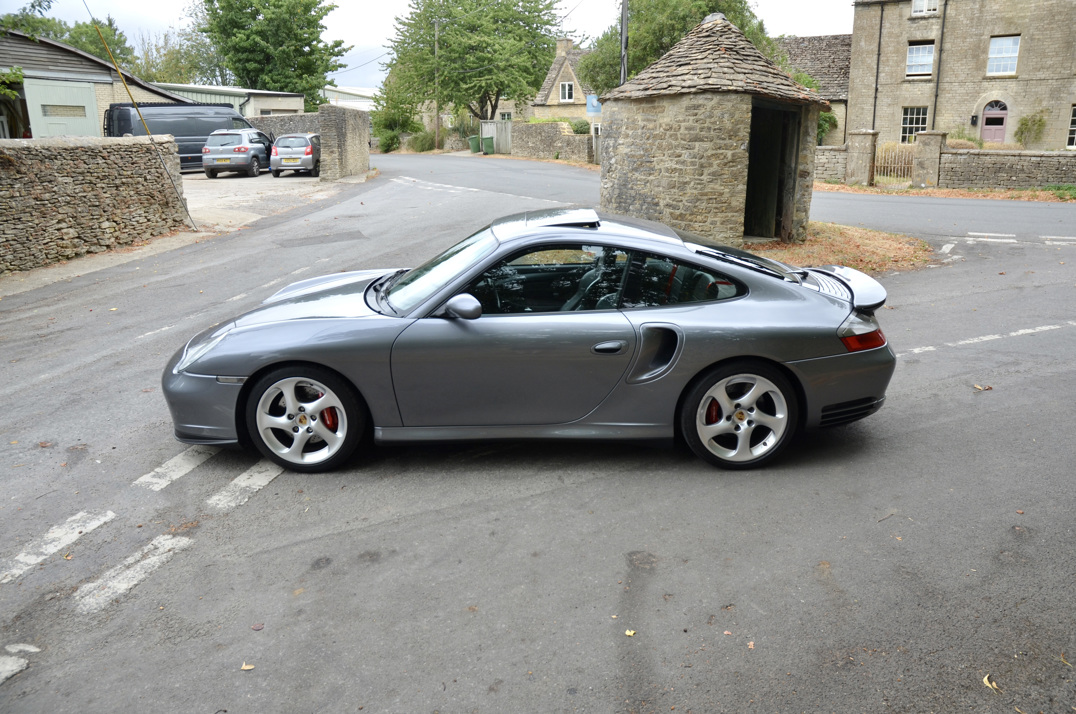 Porsche 911 (996) Turbo manual gallery image 10