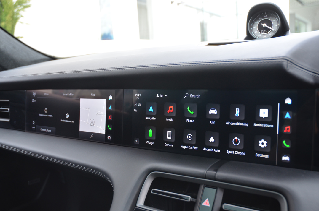 Porsche Taycan Turbo S gallery image 59